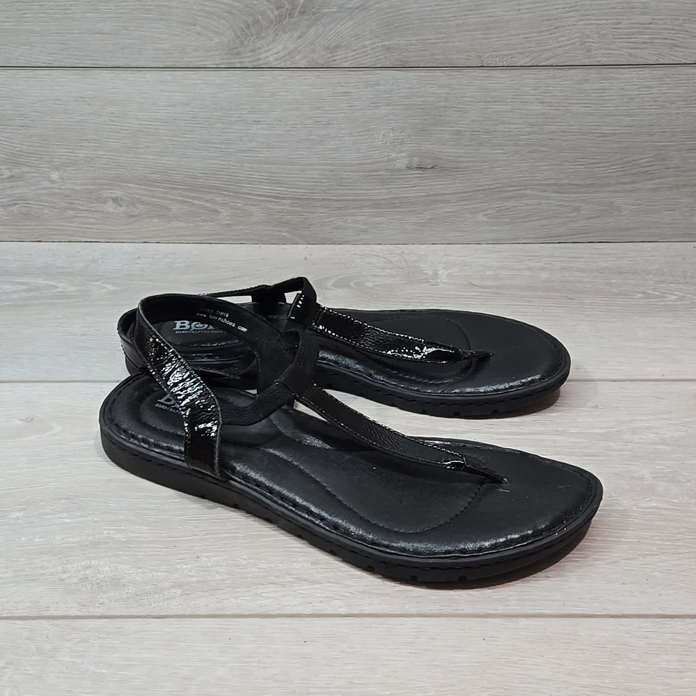 Born Women Leather Ankle Thong Sandals Slide shoes sz 8M